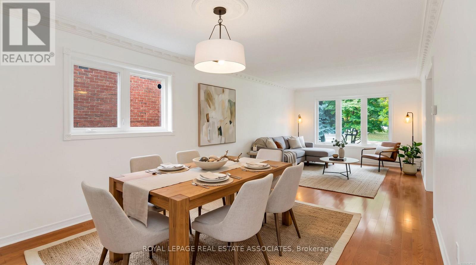 1410 Wakehurst Crescent, Oakville, ON photo 11