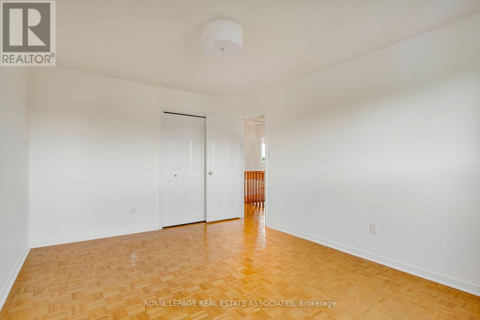 1410 Wakehurst Crescent, Oakville, ON photo 38