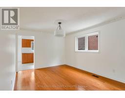 1410 Wakehurst Crescent, Oakville, ON L6J6T6 Photo 13