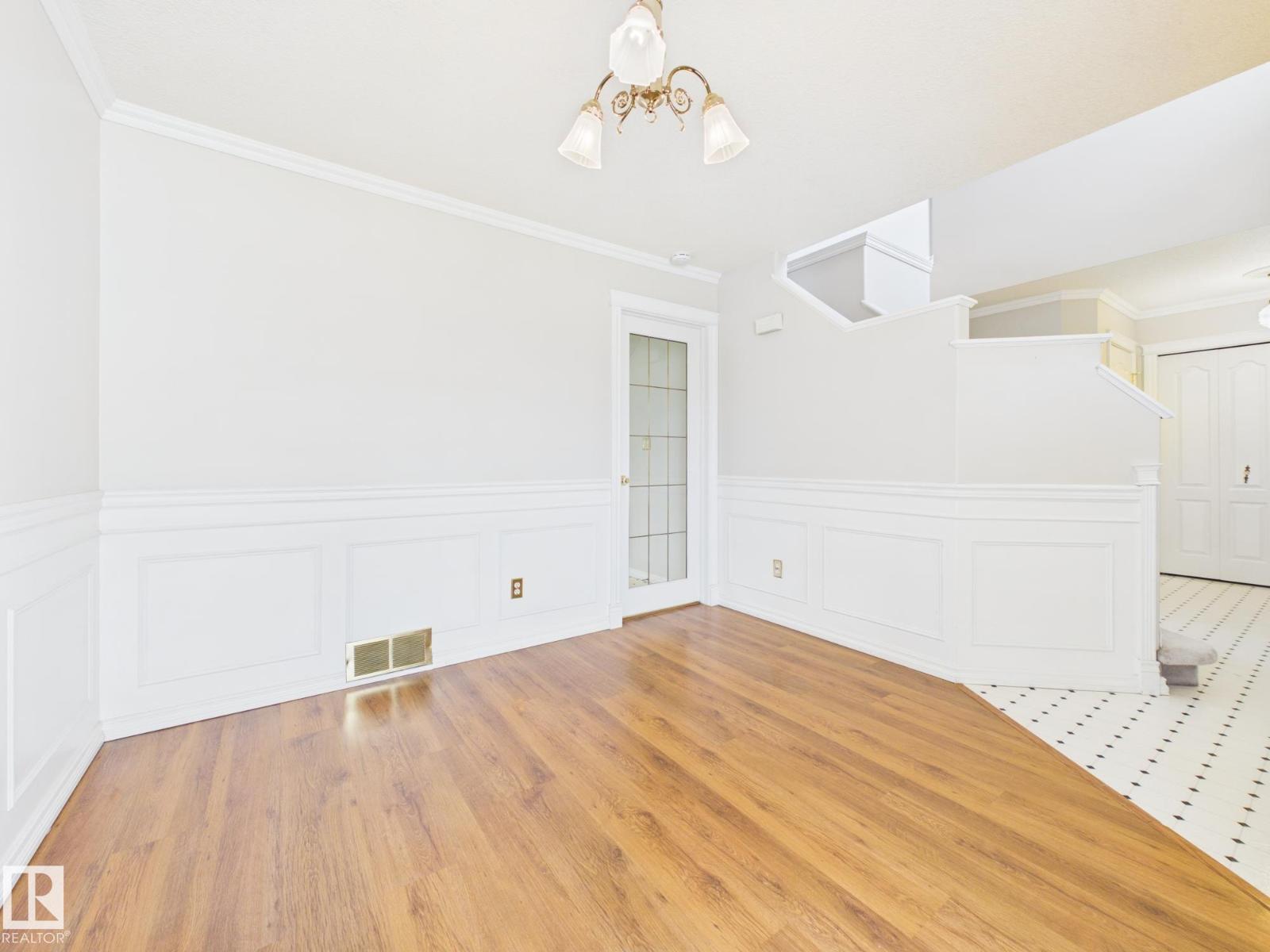 3 HARDCASTLE PL - 8