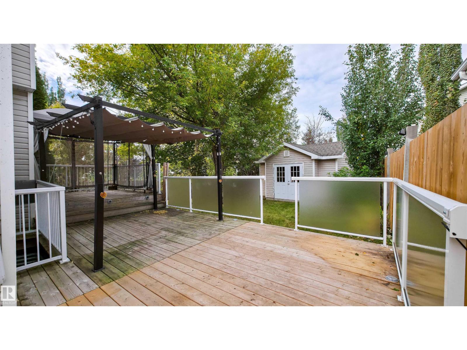 3 HARDCASTLE PL - 62
