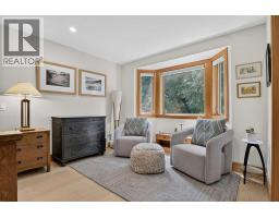 Storage - 124 Garden Crescent Sw, Calgary, AB T2S2H9 Photo 15