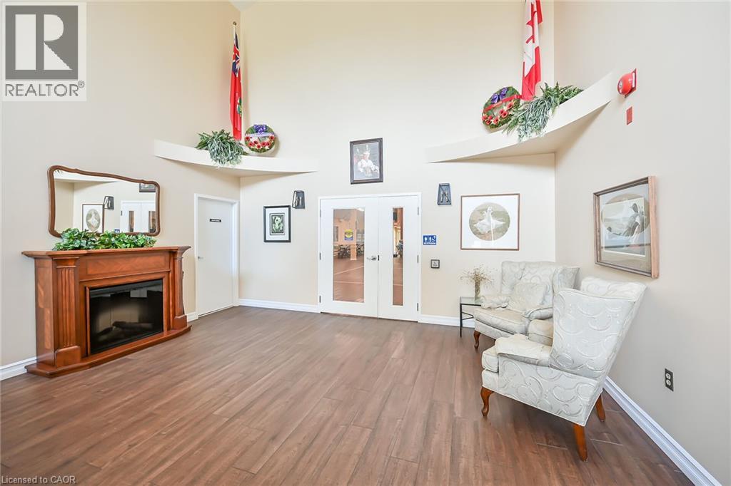376 Silverbirch Boulevard — photo 31