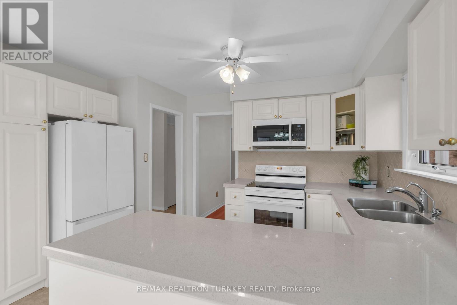 3155 BARWELL ROAD - Image 13