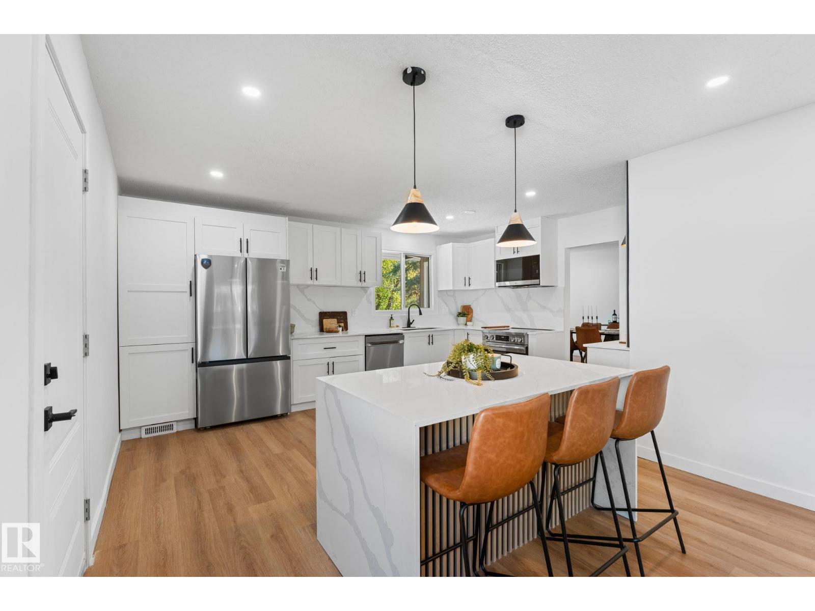 3721 103B Street NW - 9