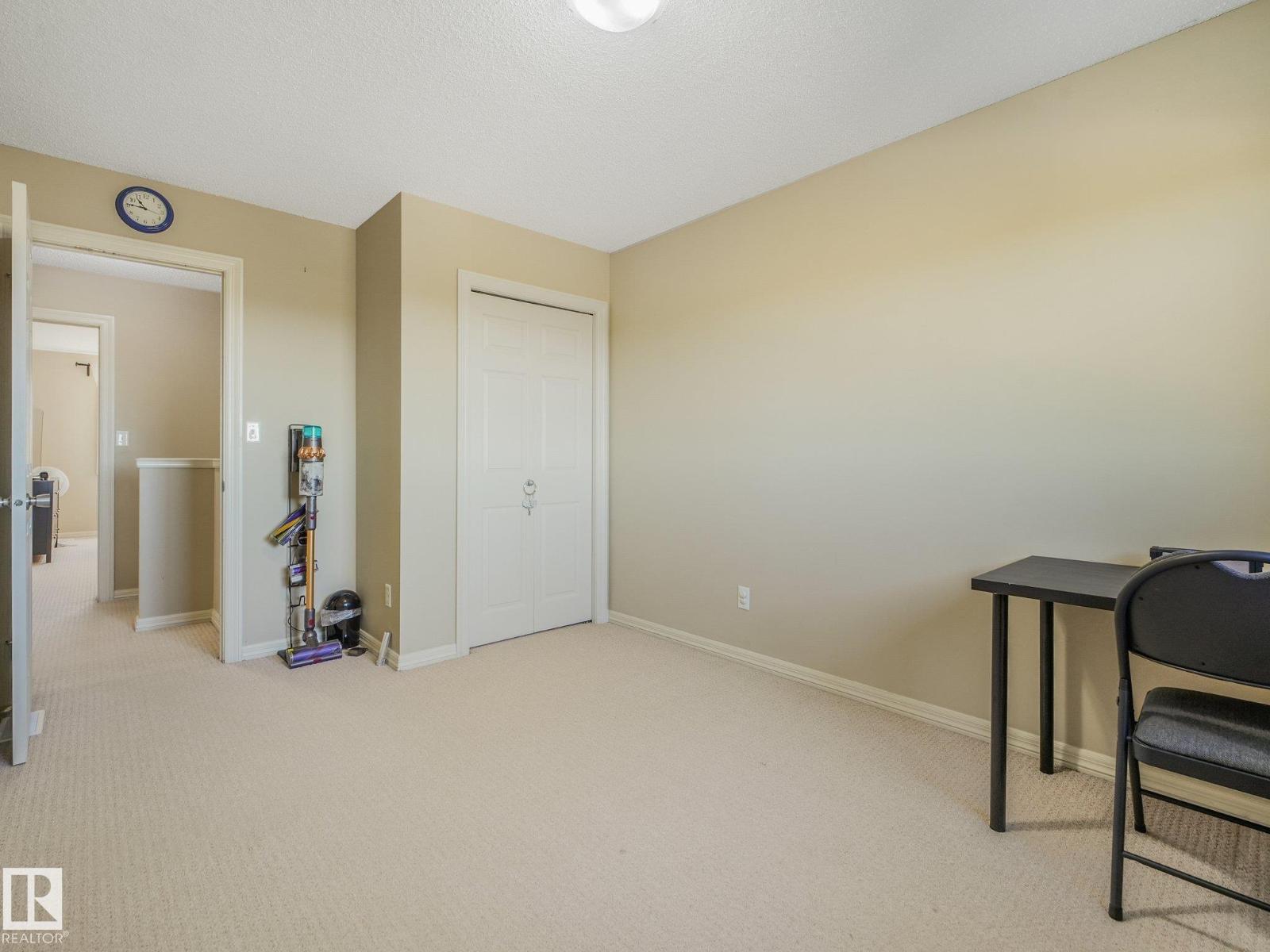 5220 1A AV SW - 21