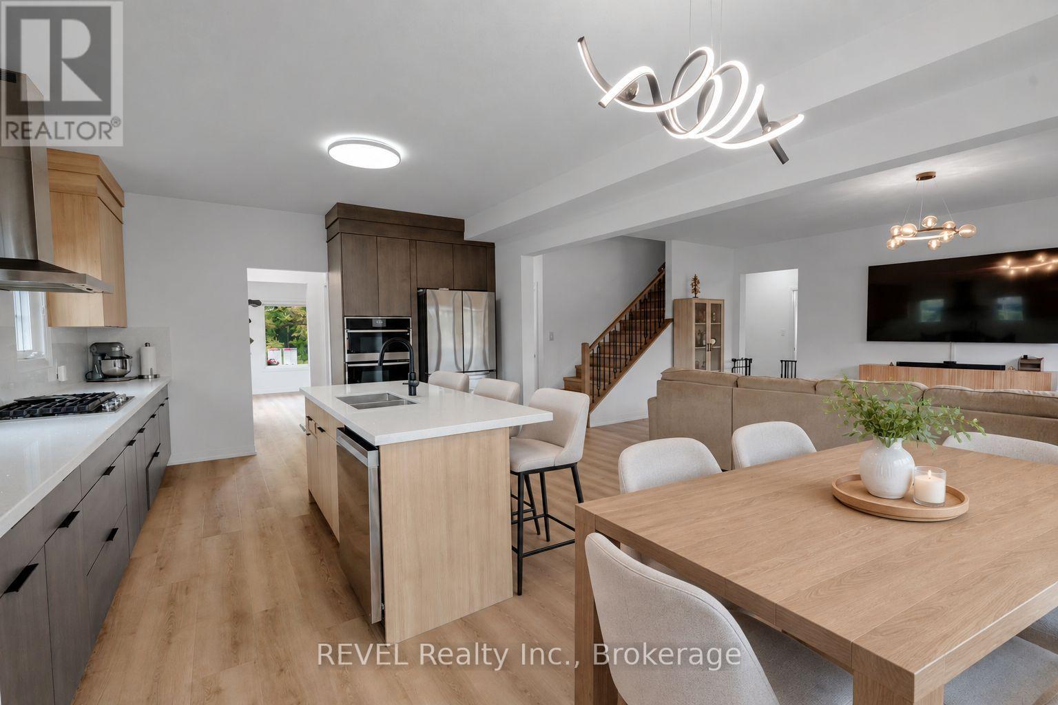 12 WESTCOTT ROAD - Image 16