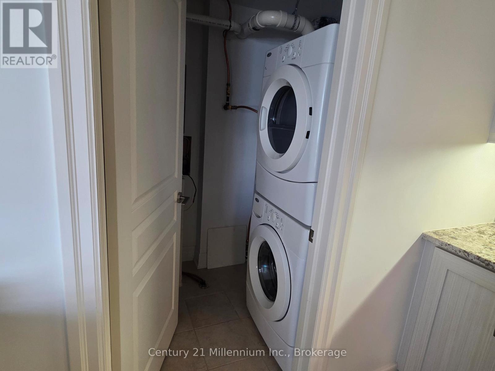 203-1 SHIPYARD Lane, Collingwood photo 6
