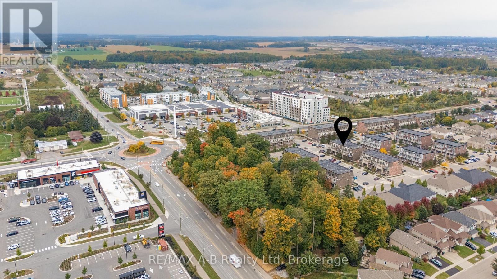 #H 242 RACHEL CRESCENT - Image 32
