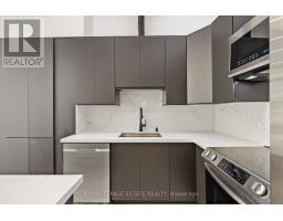 127 - 637 Lake Shore Boulevard W, Toronto, ON M5V3J6 Photo 8