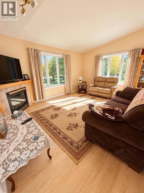 65269 Range Road 213 - Image 15