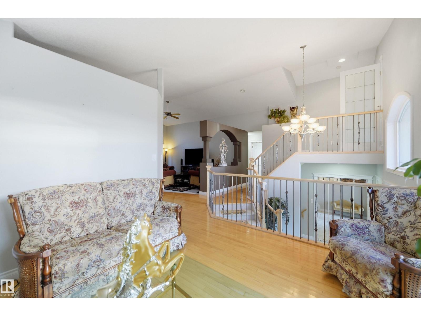 764 HALIBURTON CR NW - 15