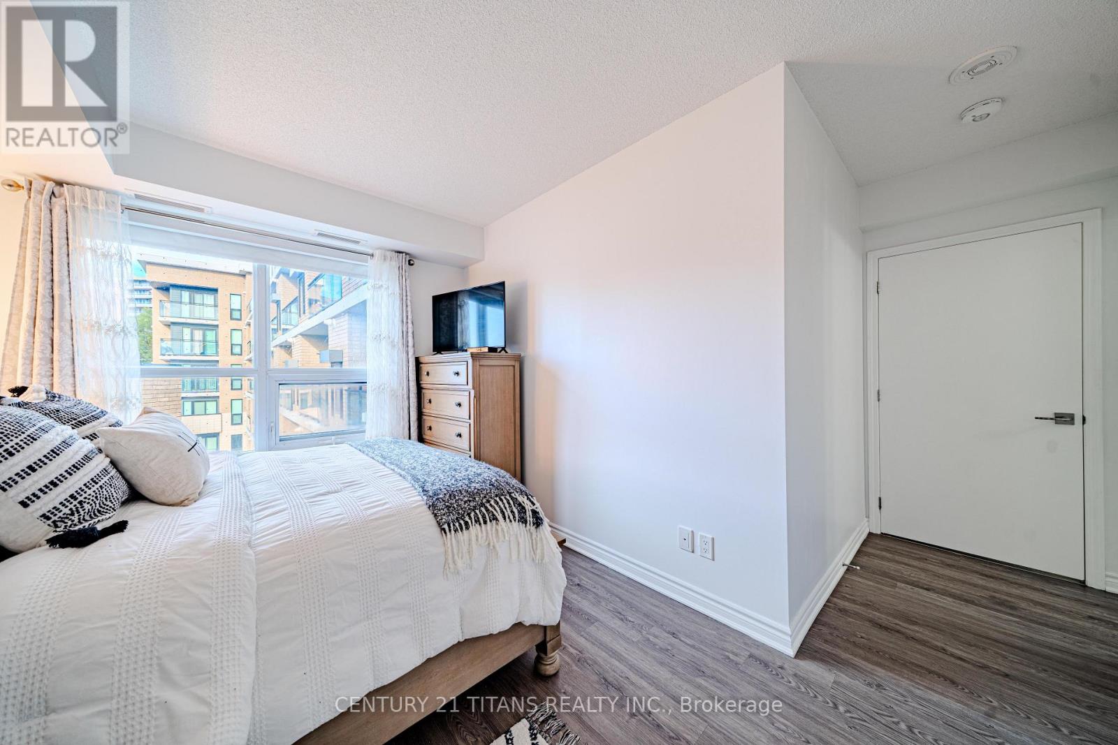 424- 1 Falaise Road, Toronto, ON photo 29
