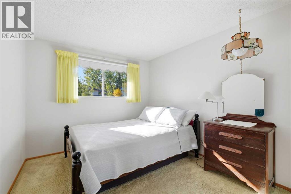 340 Canniff Place SW - 22