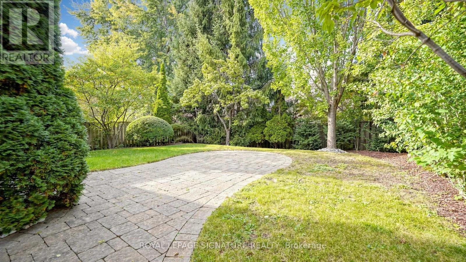 62 EMELINE CRESCENT - 46
