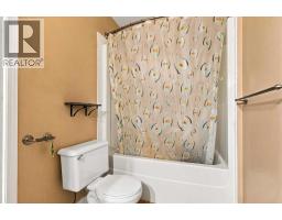 145 Brebeuf Crescent, Fort Mcmurray, AB T9K1W7 Photo 36