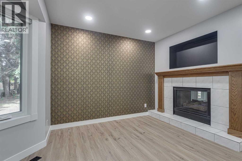 Listing photo – 29 Pickwick Lane, Lacombe