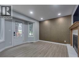 4pc Bathroom - 29 Pickwick Lane, Lacombe, AB T4L1T5 Photo 12