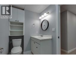 29 Pickwick Lane, Lacombe, AB T4L1T5 Photo 35