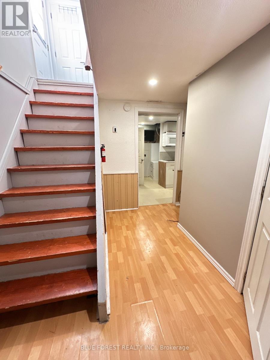 67 Breckenridge Crescent South — photo 15