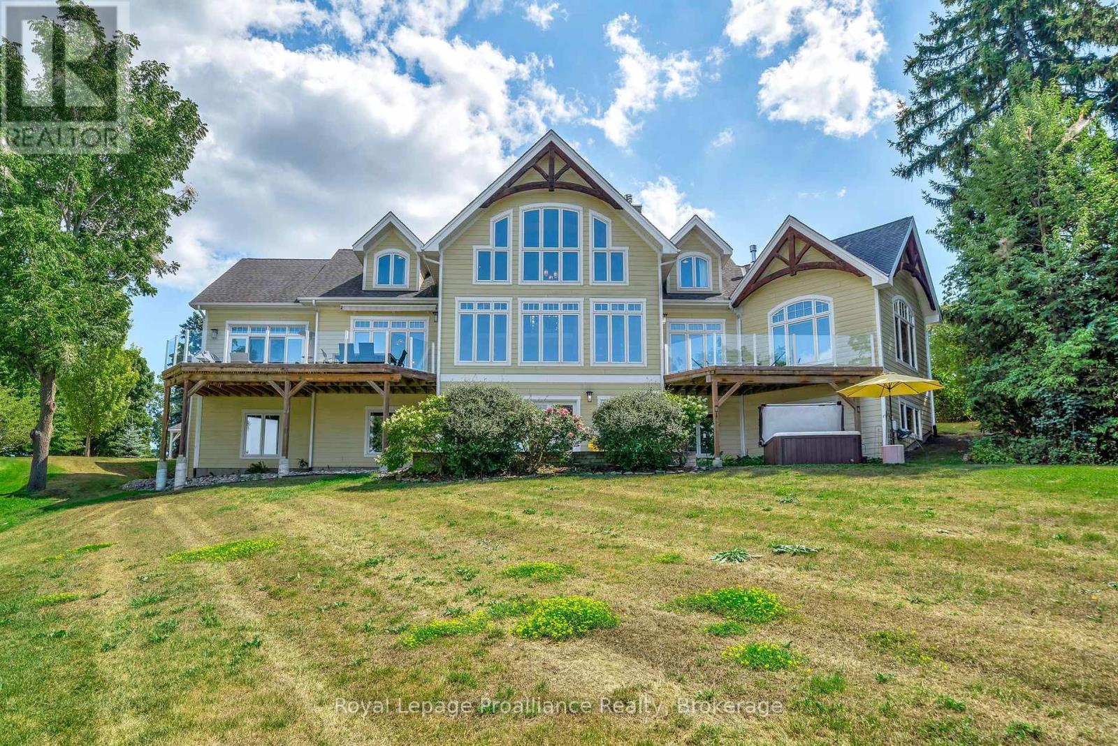 12698 Loyalist Parkway, Prince Edward County, ON photo 39