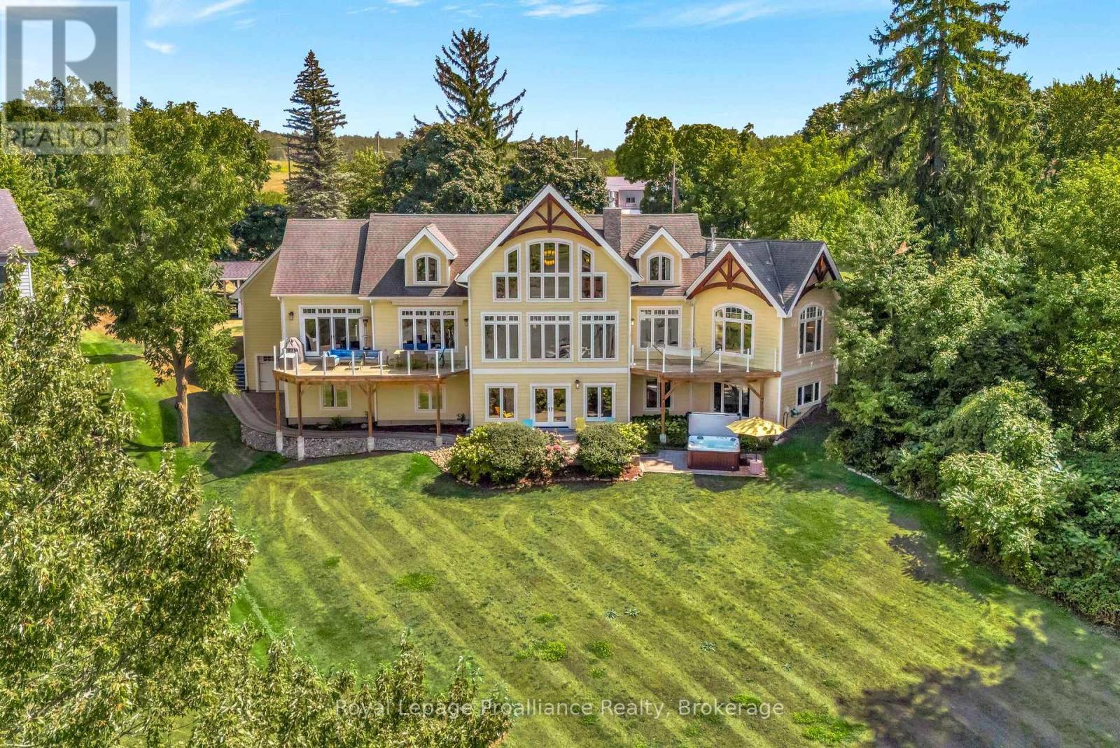 12698 Loyalist Parkway, Prince Edward County, ON photo 5