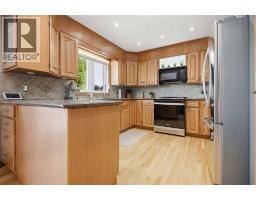 Bedroom - 92 Mccullough Crescent, Red Deer, AB T4R1S7 Photo 11
