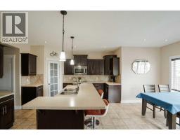4pc Bathroom - 163 Rattlepan Creek Crescent, Fort Mcmurray, AB T9K2V5 Photo 7