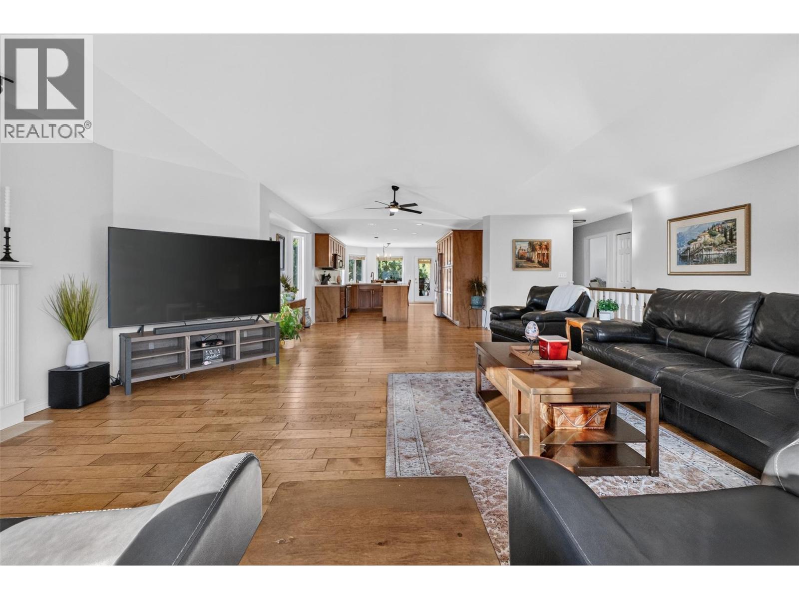 1380 Loseth Drive, Kelowna