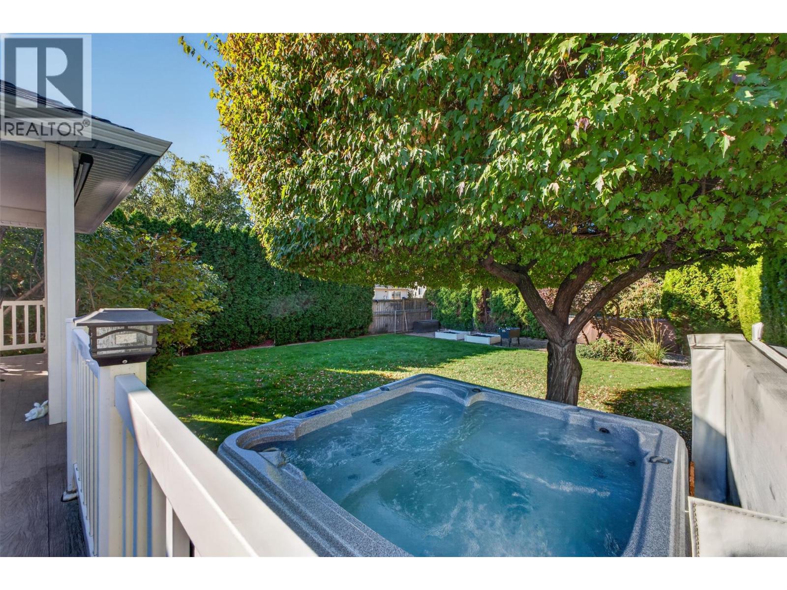 1380 Loseth Drive, Kelowna
