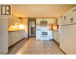 532 Willow Park Drive SE - photo 24