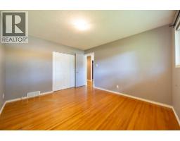532 Willow Park Drive SE - photo 14