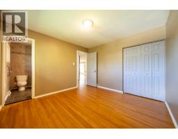 532 Willow Park Drive SE - photo 16