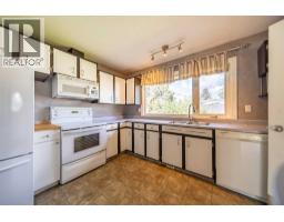 532 Willow Park Drive SE - photo 12