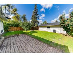 532 Willow Park Drive SE - photo 36