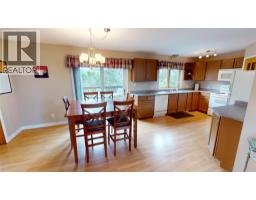Dining room - 4978 Timberside Place, Invermere, BC V0A1K3 Photo 6