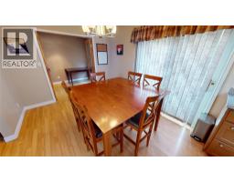 Kitchen - 4978 Timberside Place, Invermere, BC V0A1K3 Photo 8