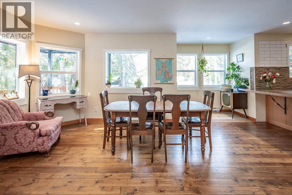 1112 HUME Street - Image 12