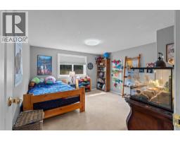 3227 Shuswap Road, Kamloops, BC V2H1T1 Photo 11