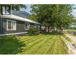 3227 Shuswap Road, Kamloops, BC V2H1T1 Photo 31