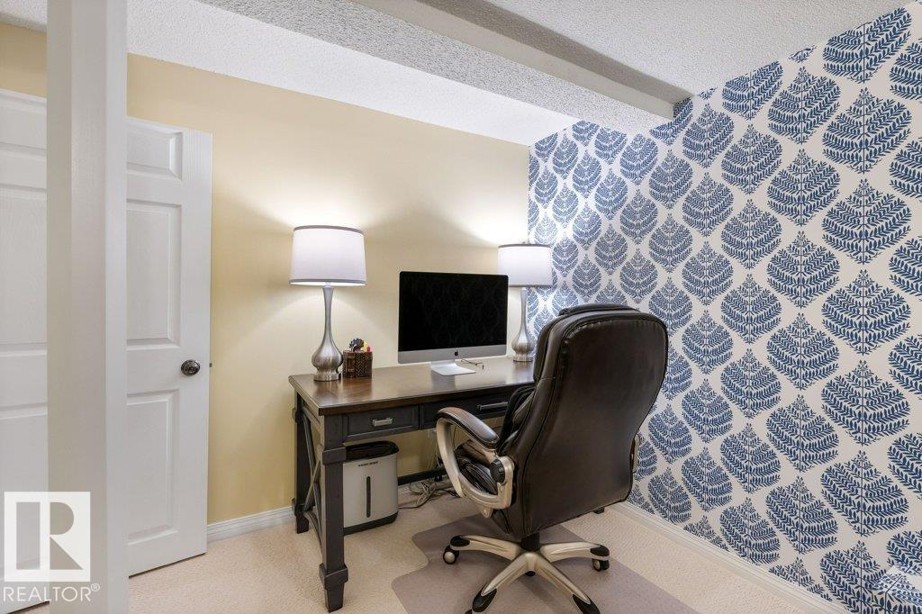 37 HUNTINGTON CR - Image 32