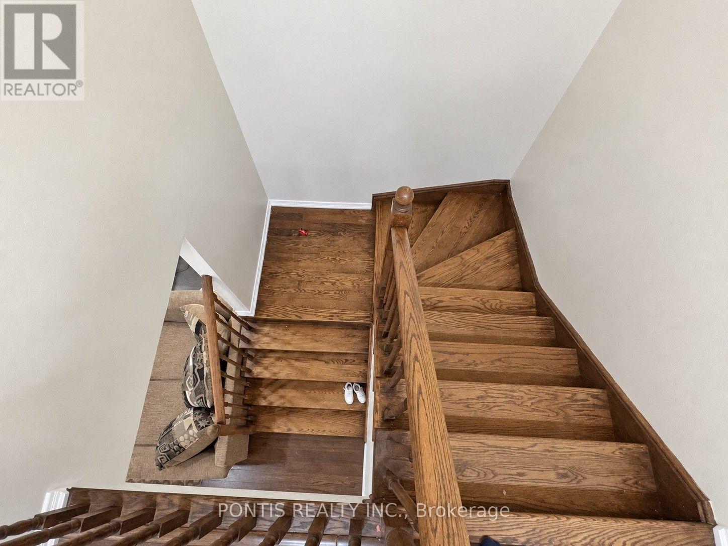 86 MUNRO CIRCLE - 20