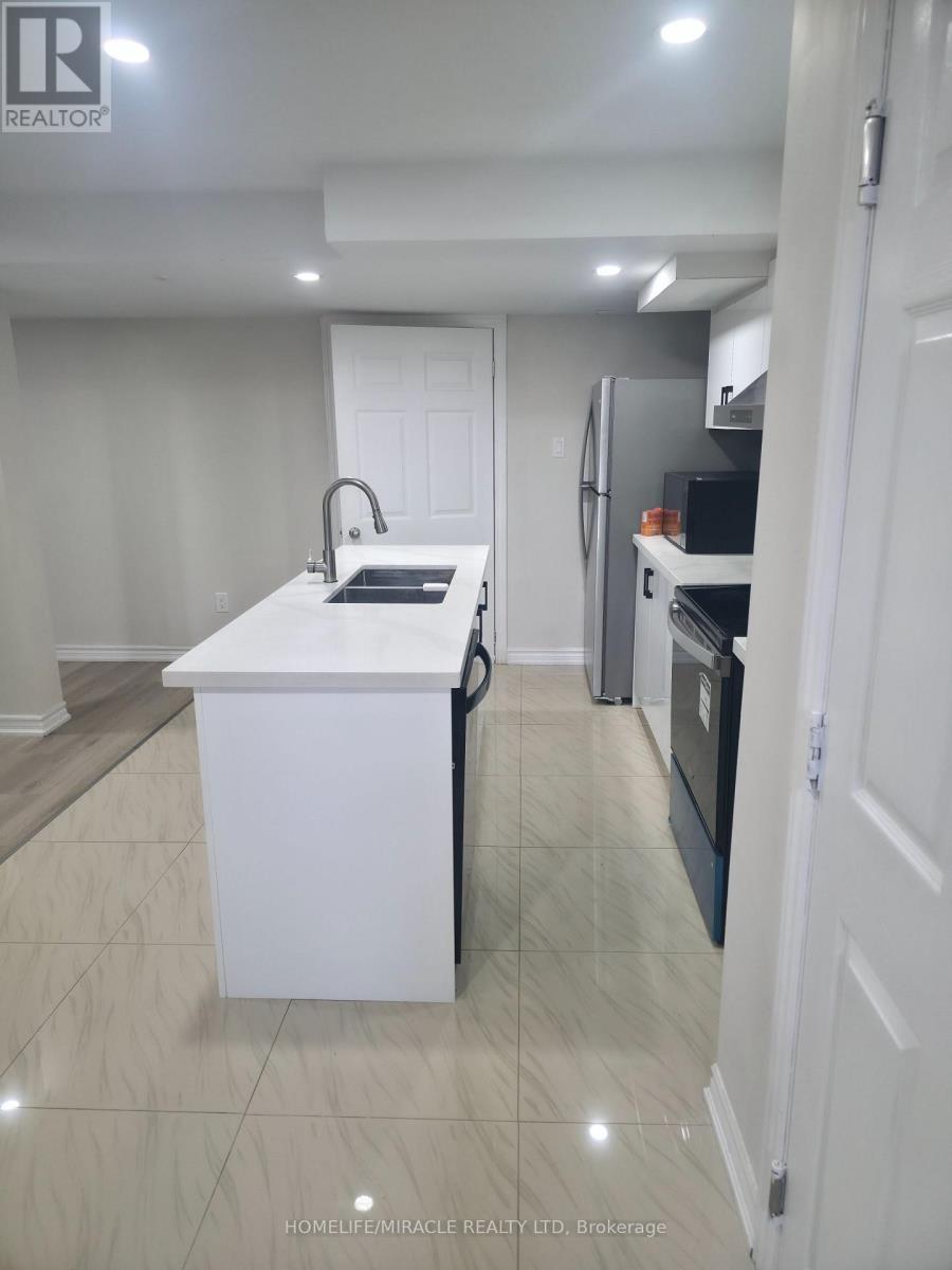 BSMT- 1022 Glenbourne Drive, Oshawa, ON photo 5