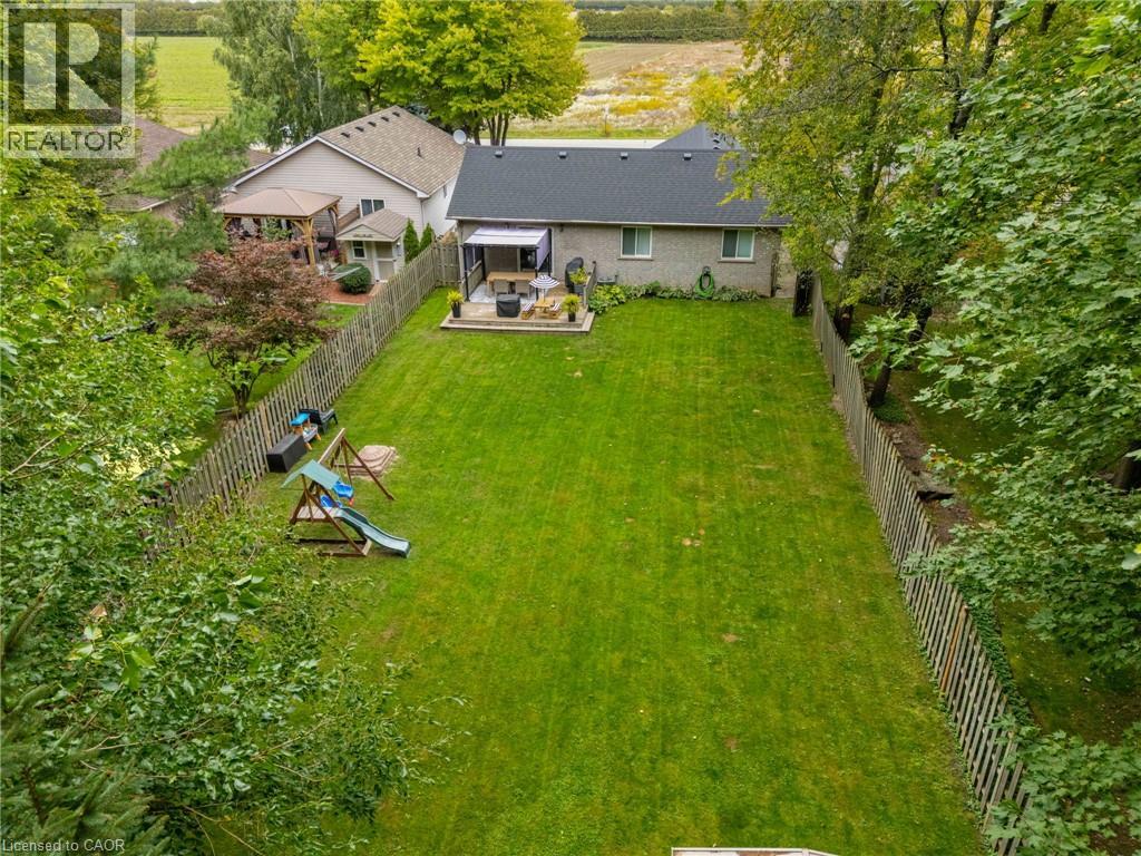 53 HAWTREY Road - 30
