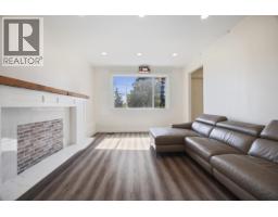 8085 10th Avenue, Burnaby, BC V3N2S4 Photo 11