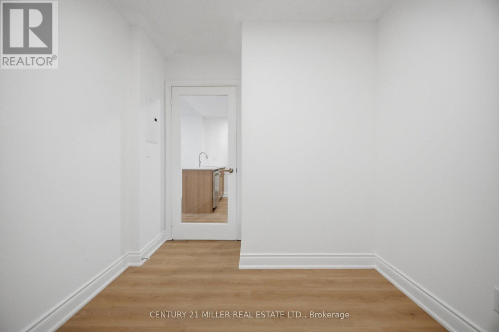 #1203 310 BURNHAMTHORPE ROAD W - 31