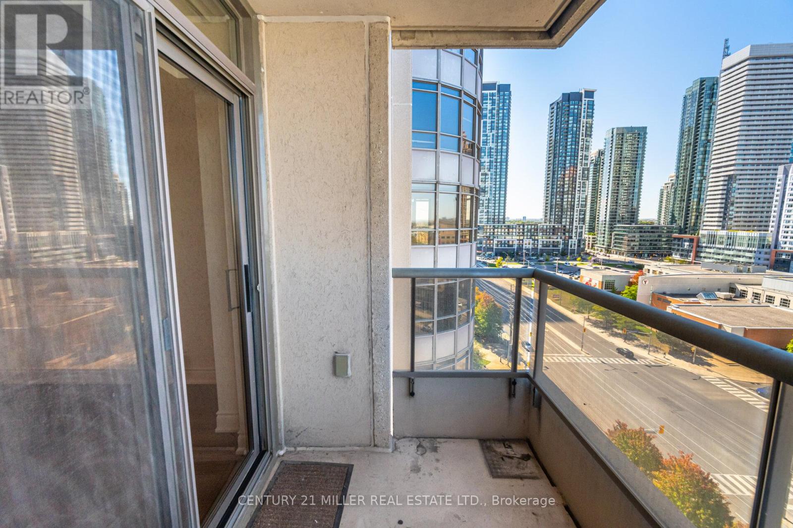 #1203 310 BURNHAMTHORPE ROAD W - 35