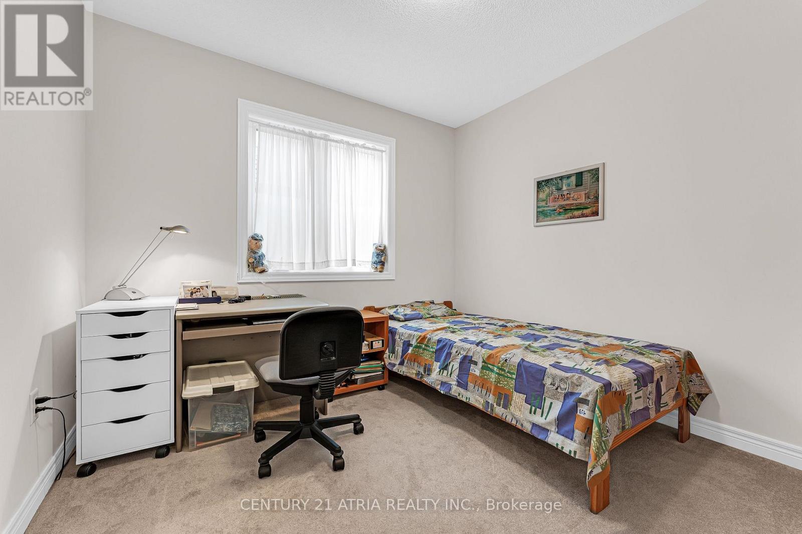 Photo 17 of 468 Kwapis Boulevard, Newmarket (Woodland Hill)