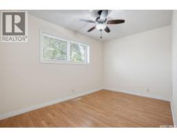 1108 Tiffin Crescent, Saskatoon, SK S7L3R3 Photo 13