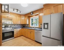 3pc Bathroom - 1108 Tiffin Crescent, Saskatoon, SK S7L3R3 Photo 9